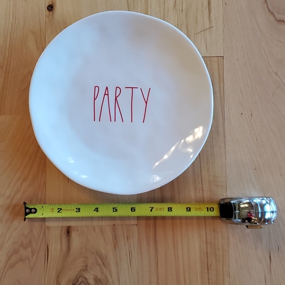 Rae Dunn Melamine Party Plates Set of 4 - Picture 4 of 6